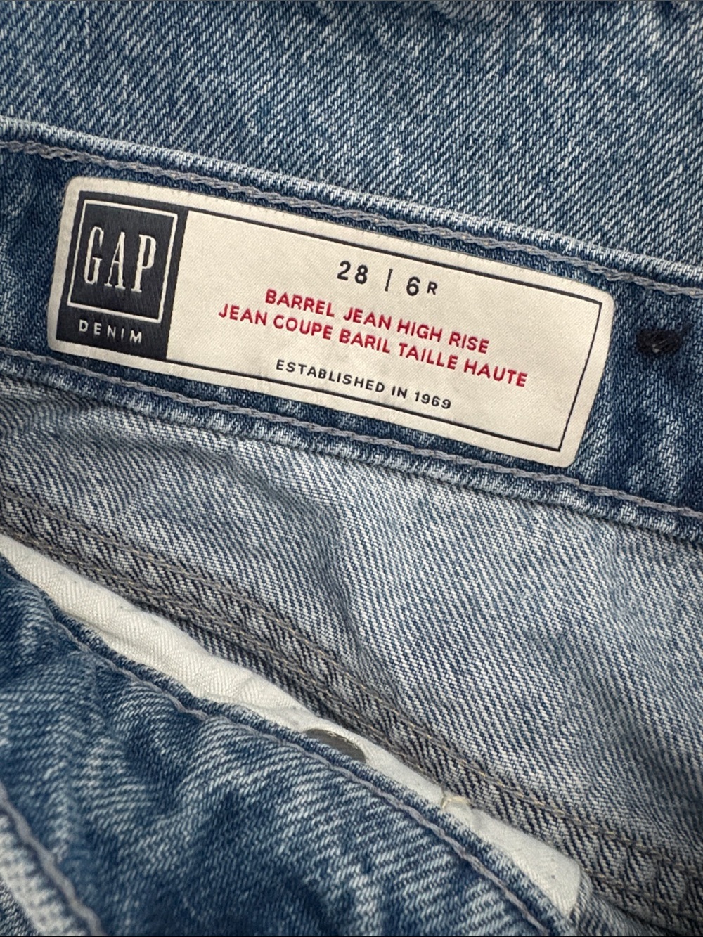 GAP High-Rise Barrel Jeans
